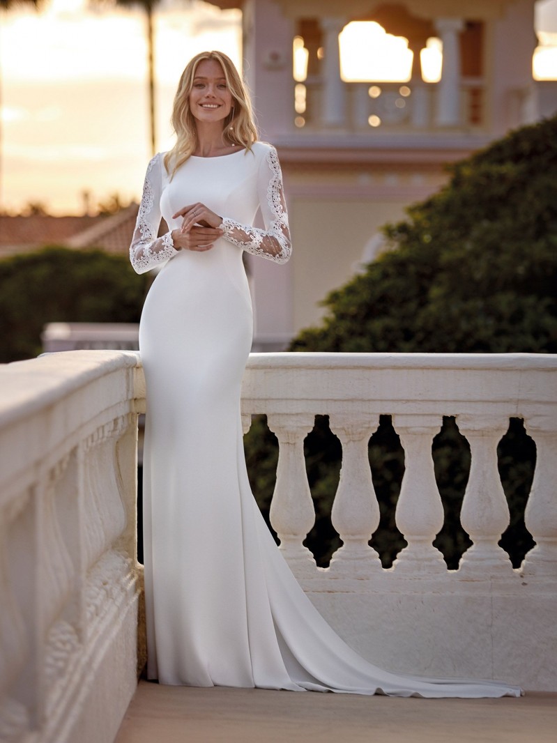 elina-b-f300aa50.jpg